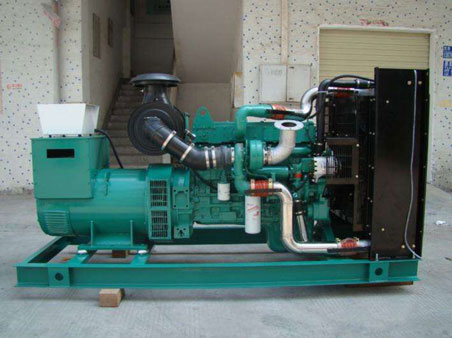 吊罗山乡1100kw康明斯柴油发电机组图片 吊罗山乡1100kw康明斯柴油发电机组图片